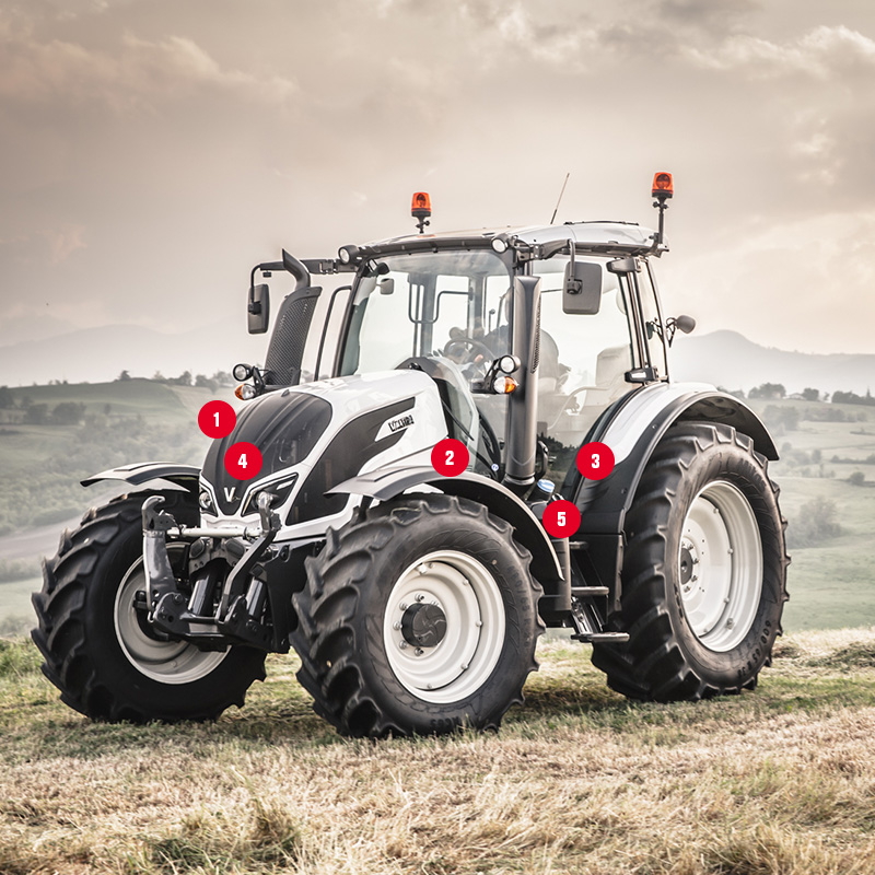 valtra tractor onfield wiht red indicator numbers